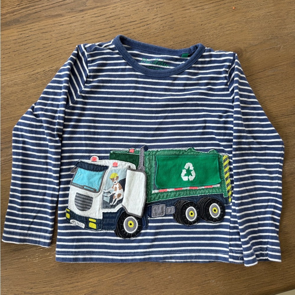 Boden Kids Garbage Truck Long Sleeve Tee SZ 4-5yrs